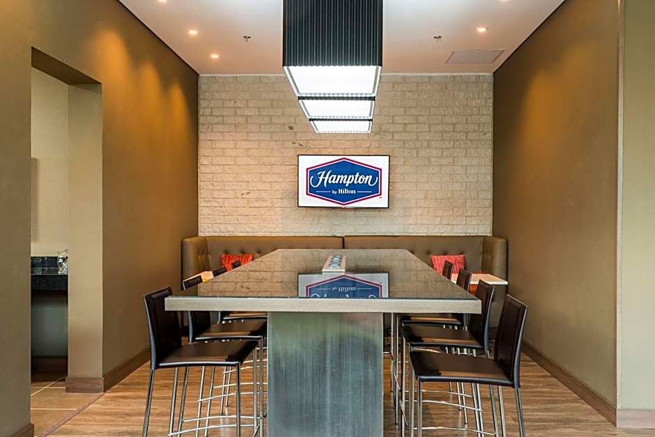 Hampton Inn By Hilton Medellin, Colombia