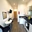 Fox House Studios, City centre Aparthotel