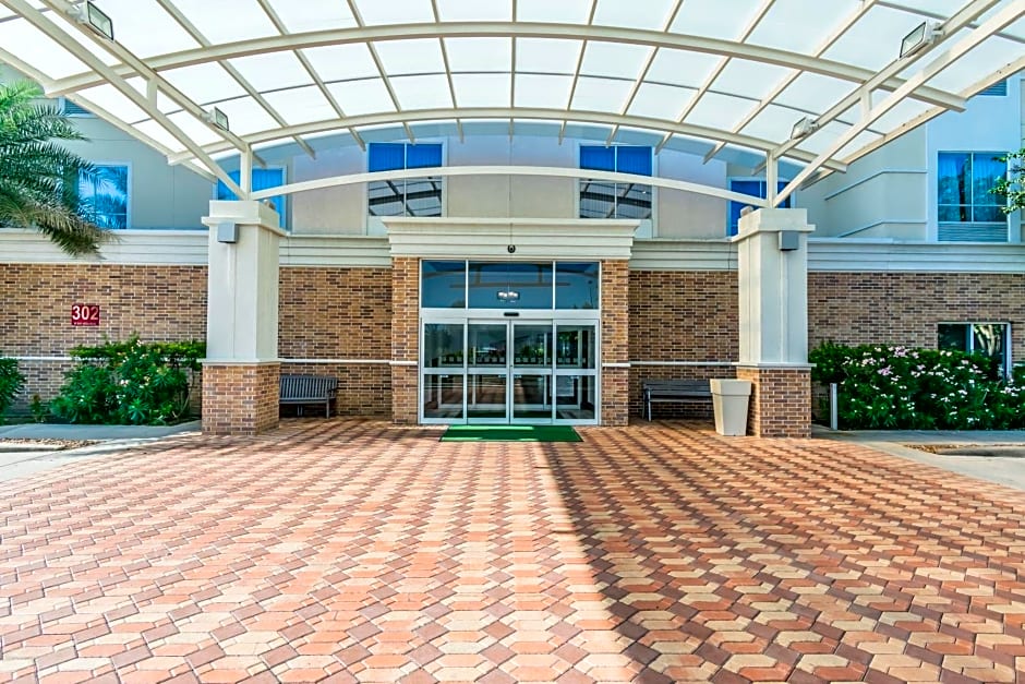 Holiday Inn Houston-Webster, an IHG Hotel