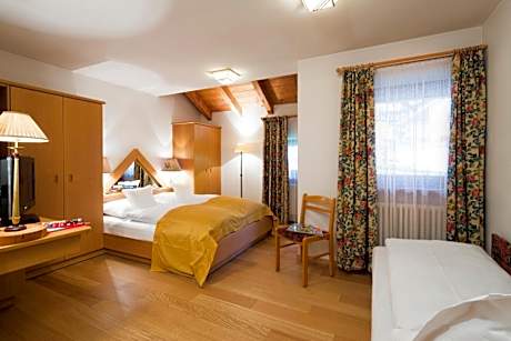 Superior Family Room