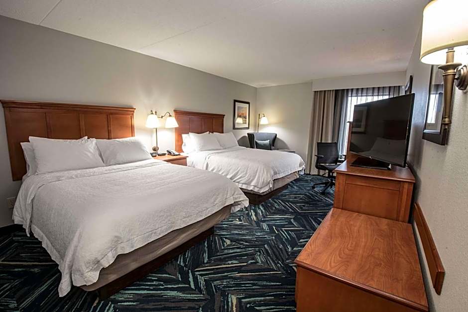 Hampton Inn By Hilton Louisville North/Clarksville