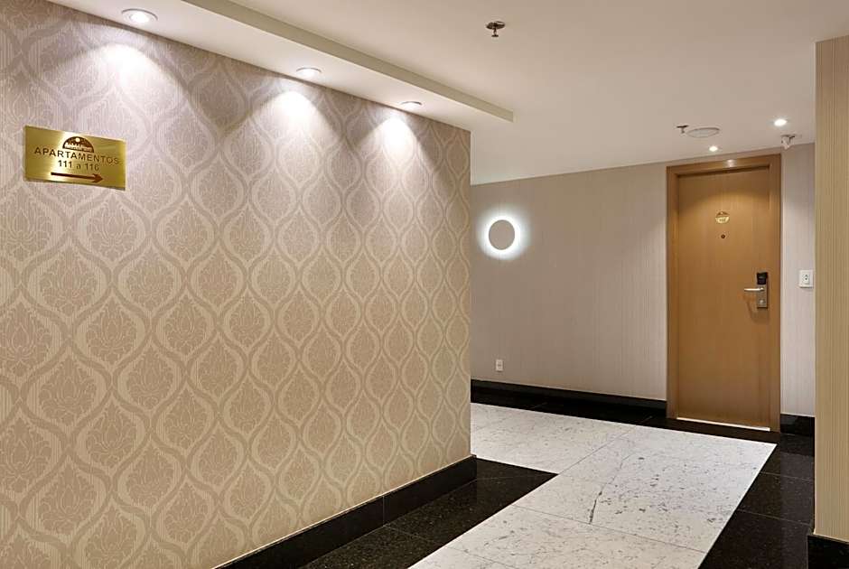 Mirasol Copacabana Hotel