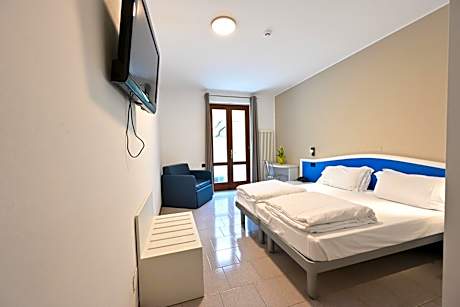 Double Room with Mountain View