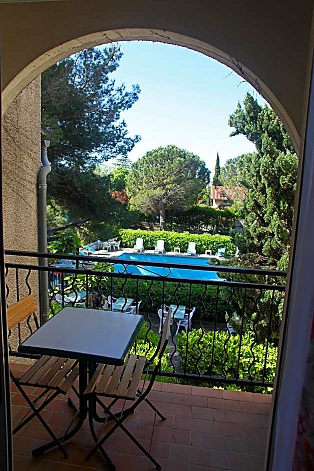 Le Petit Manoir Logis