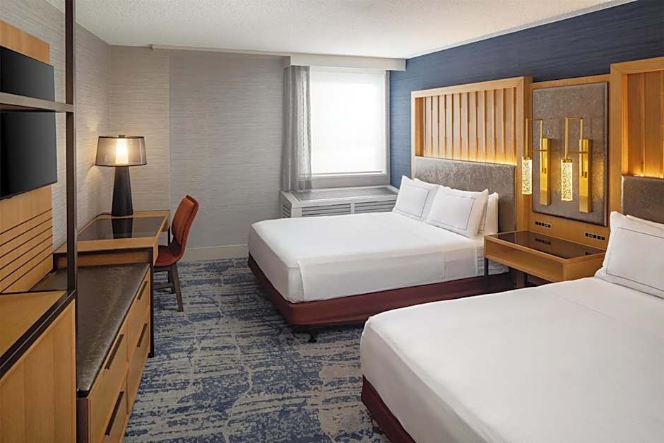 DoubleTree by Hilton Washington DC Silver Spring