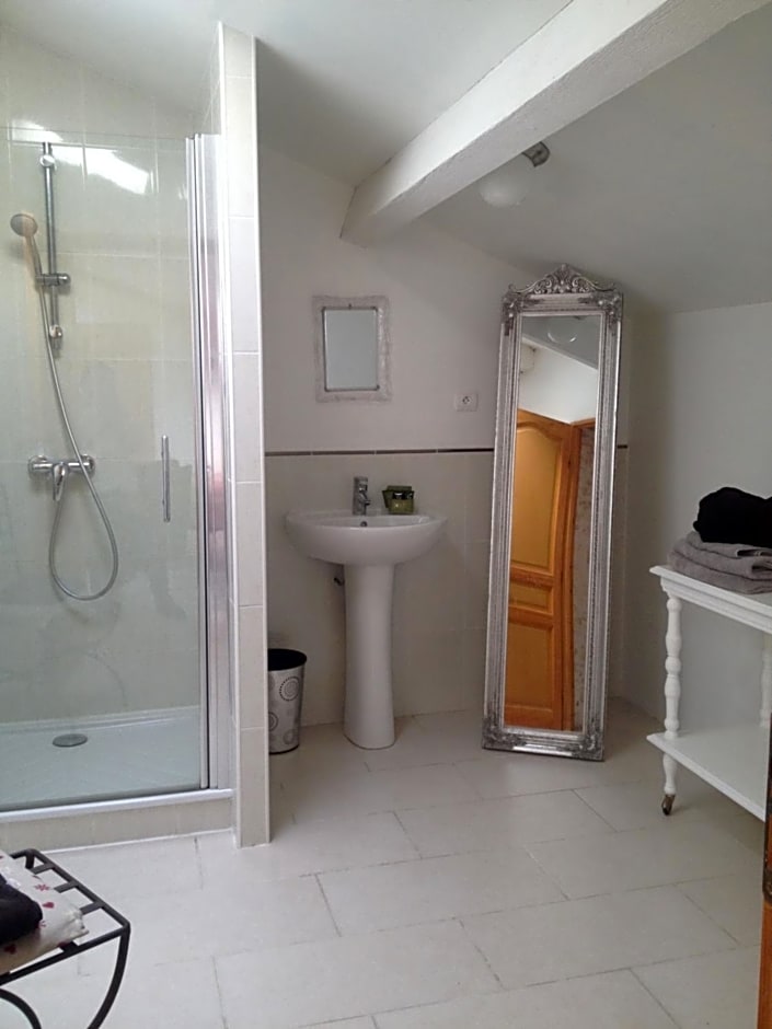 Gite du Calme 3 Star Bed & Breakfast Cognac