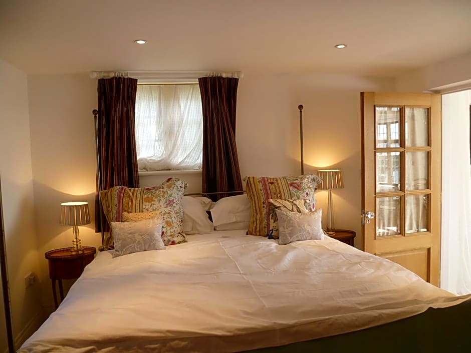 Moaps Farm B&B support small business, welcome, check in from 5 pm