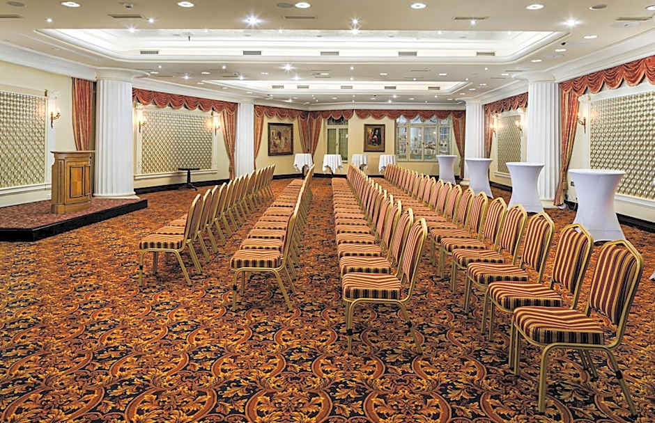 Carlsbad Plaza Medical Spa & Wellness hotel