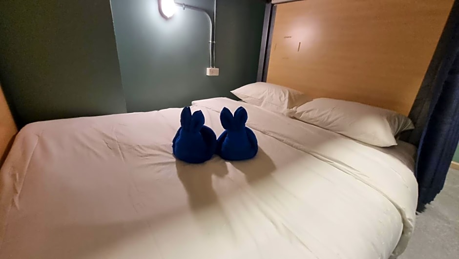 Glur Hostel Pattaya Walking Street