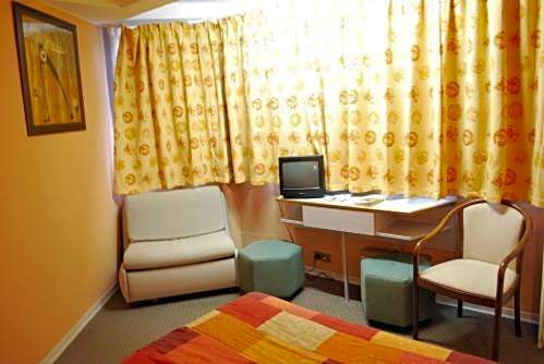 Picardy Hotel-Gare du Nord