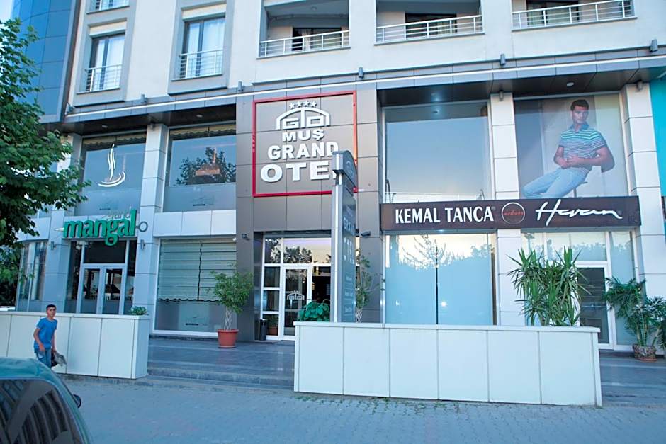 Mus Grand Hotel