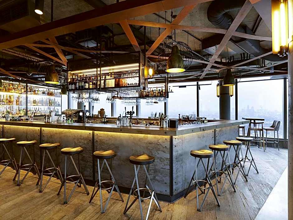 Novotel London Canary Wharf