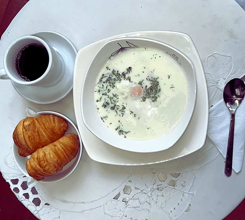 Ayenda 1032 Titas House