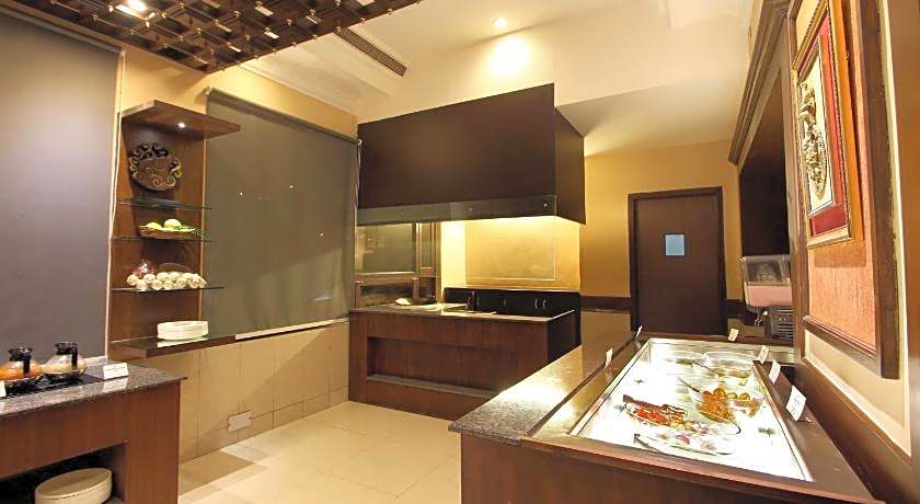 Taj Mahal Hotel Abids