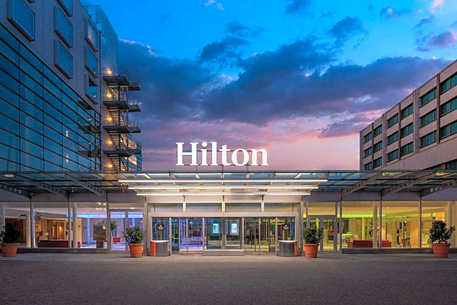 Hilton Geneva Hotel & Conference Centre