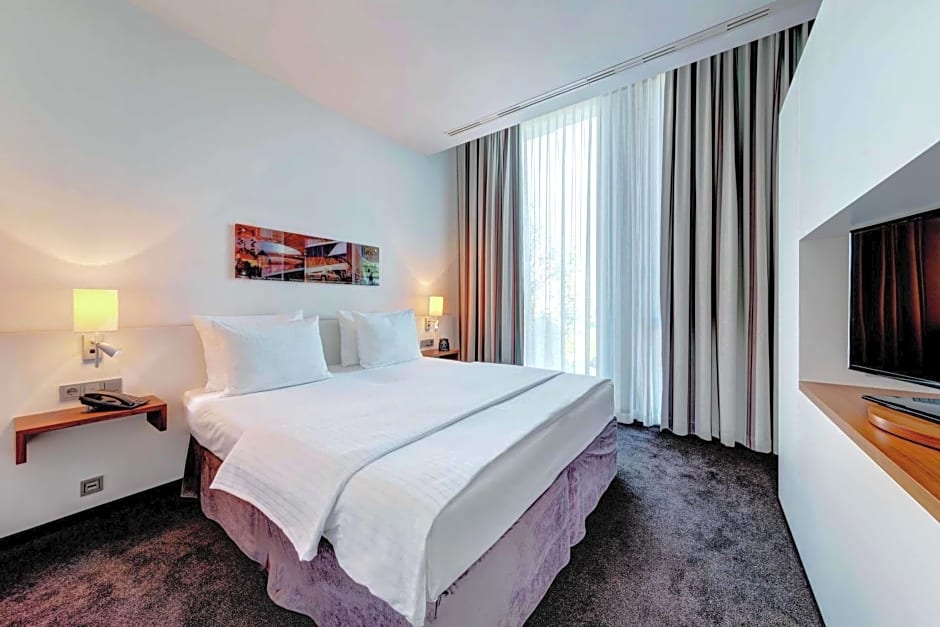 Hilton Garden Inn Stuttgart Neckarpark