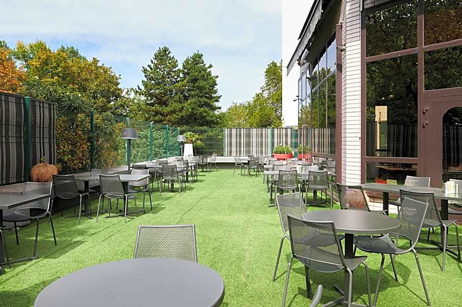 ibis Lyon Gerland MusÃ©e des Confluences