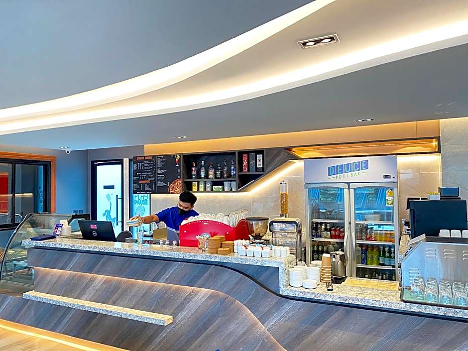 The Oceanic Sportel Phuket - SHA Extra Plus