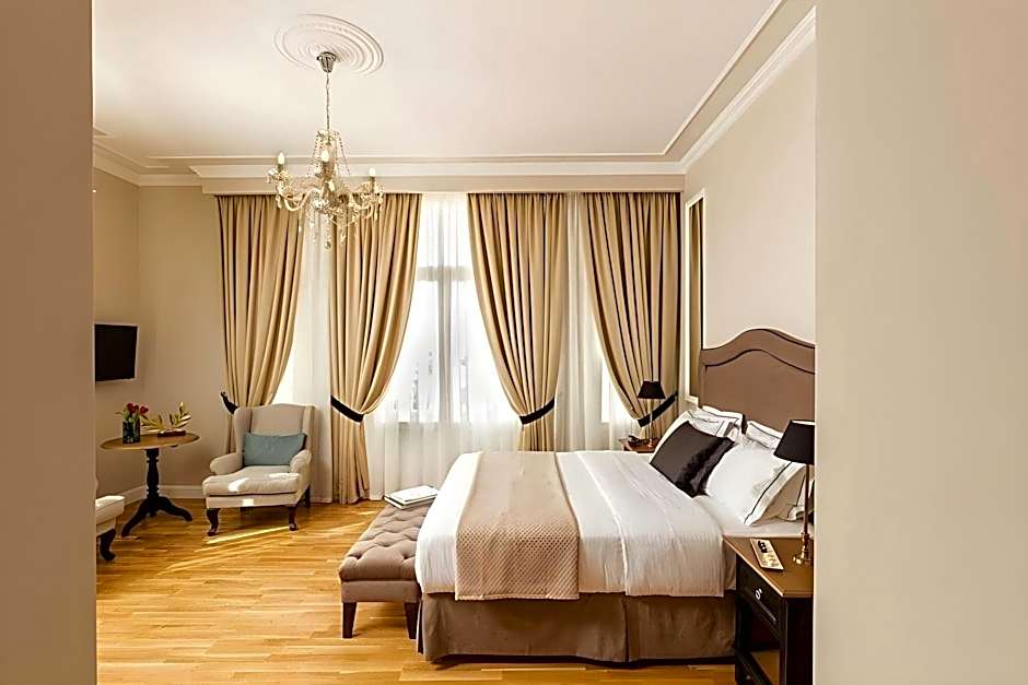 Athens Mansion Luxury Suites