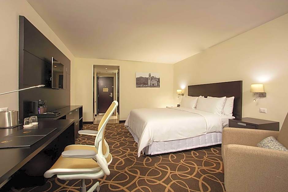 DoubleTree by Hilton Toluca