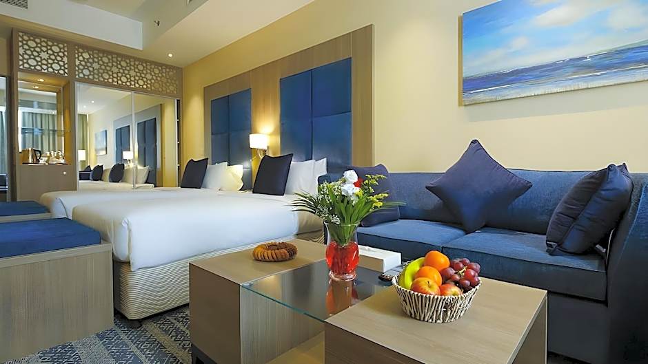 THE CASTLE PREMIUM HOTEL