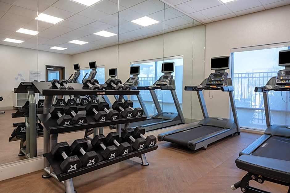 Holiday Inn Express and Suites Gilbert Mesa Gateway Airport By IHG