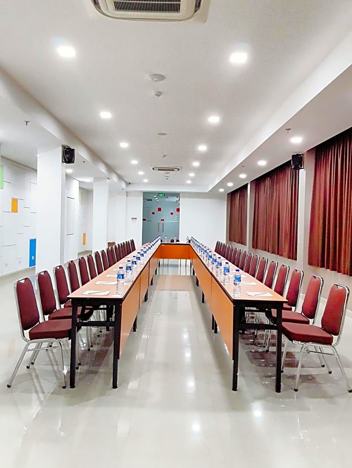 Amaris Hotel Nagoya Hill - Batam