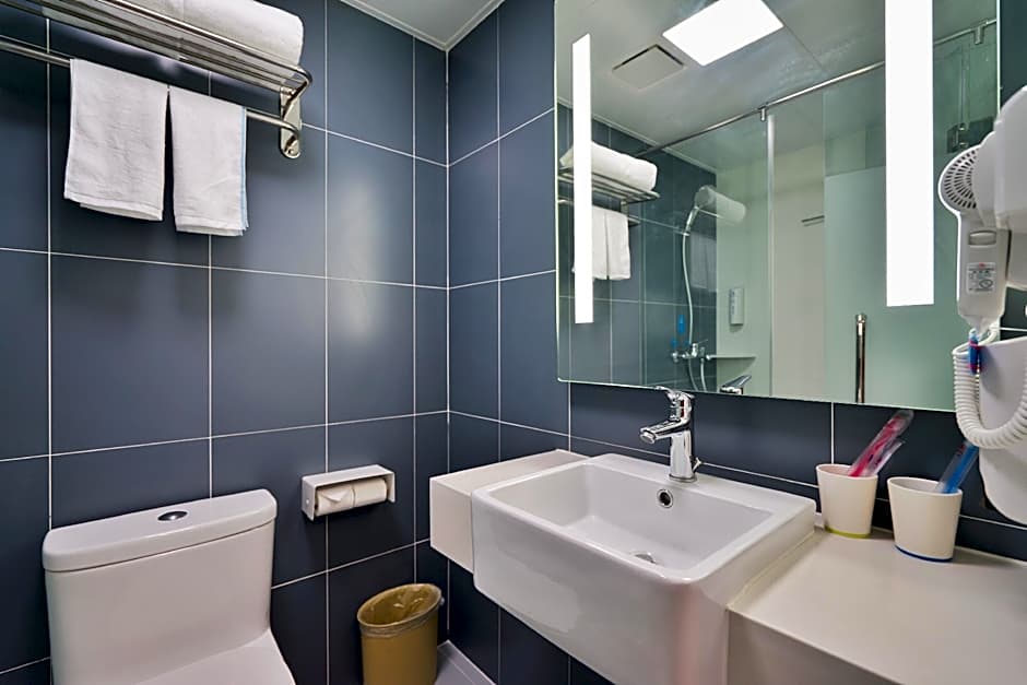 Hanting Hotel Kaifeng Gulou