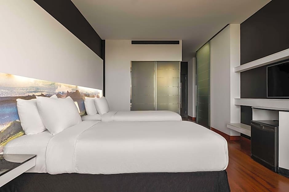 Hilton Madrid Airport