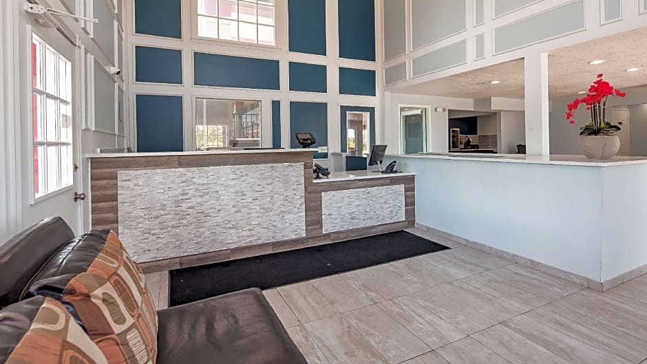 SureStay Hotel by Best Western Olathe