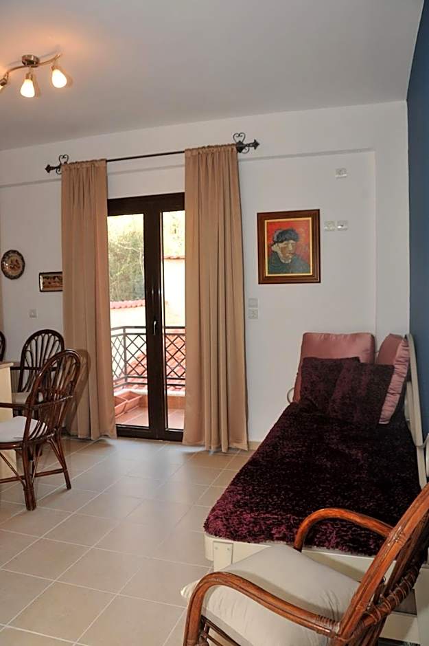 Dominique Rooms Meteora