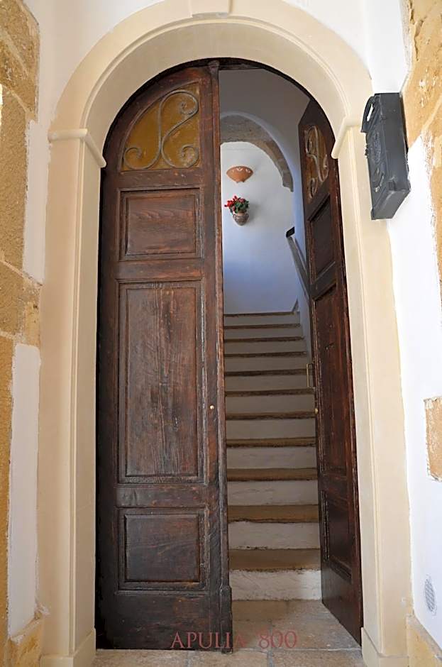 Apulia '800