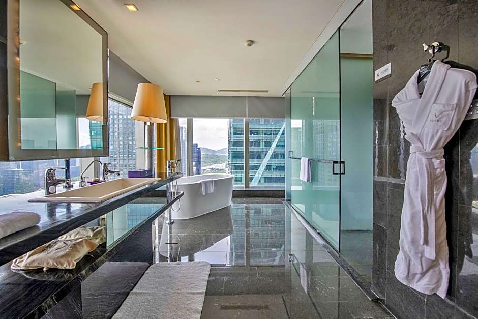 V Hotel