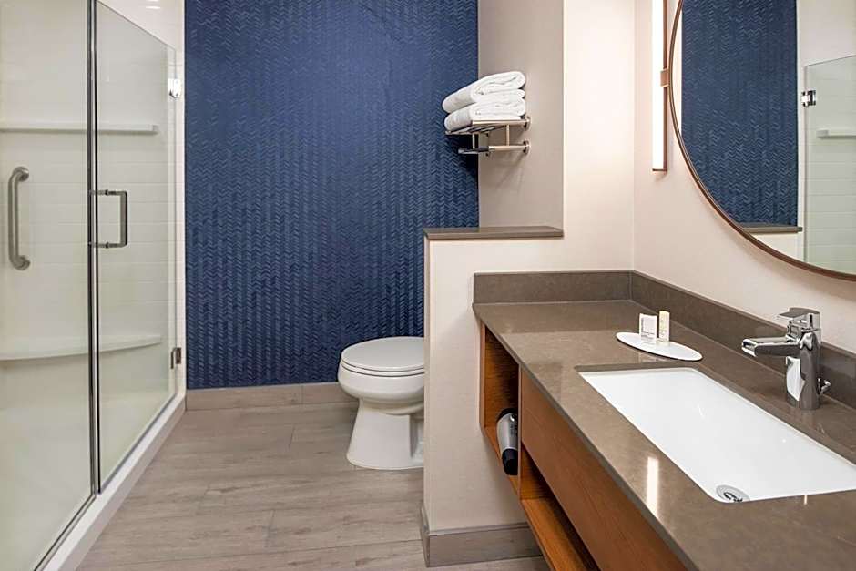 Fairfield Inn & Suites by Marriott Anaheim Los Alamitos