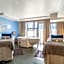 Lagoon Beach Hotel Apartments
