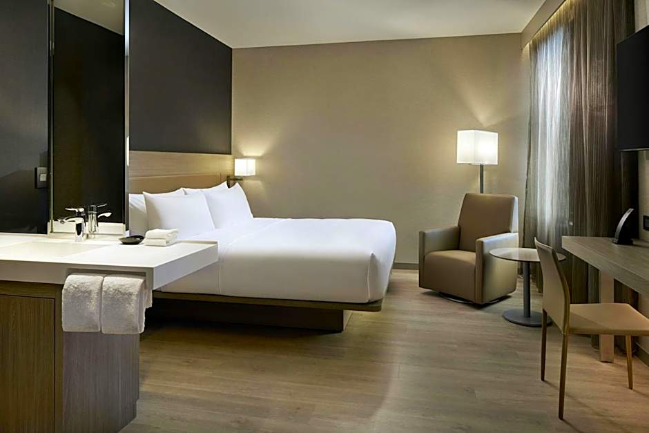 AC Hotel by Marriott Seattle Downtown