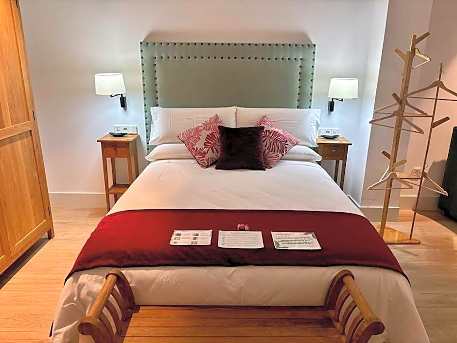 Apartamentos Turísticos La Plaza