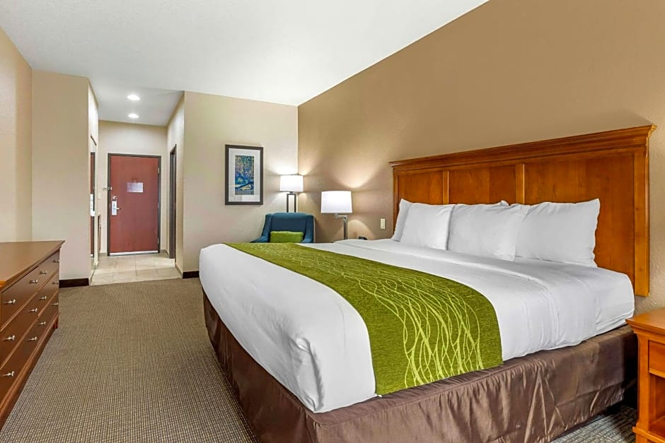 Comfort Inn & Suites Davenport - Quad Cities
