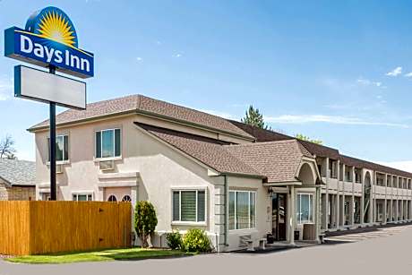 Days Inn by Wyndham Kimball