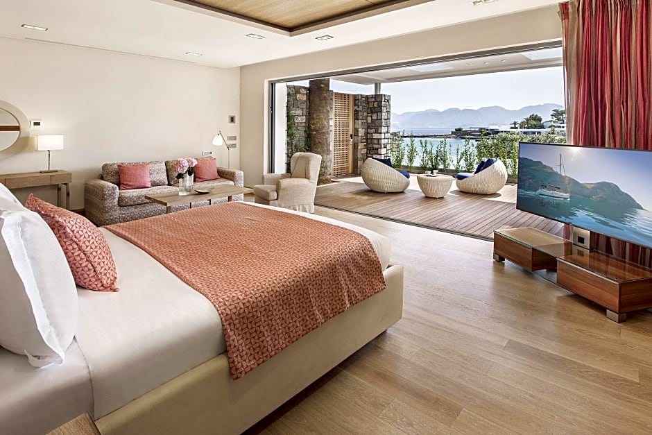 Elounda Beach Hotel & Villas, a Member of the Leading Hotels of the Wo