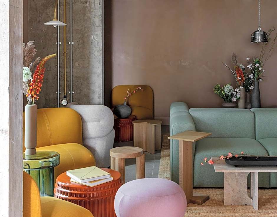 Buckle Street Studios by Locke