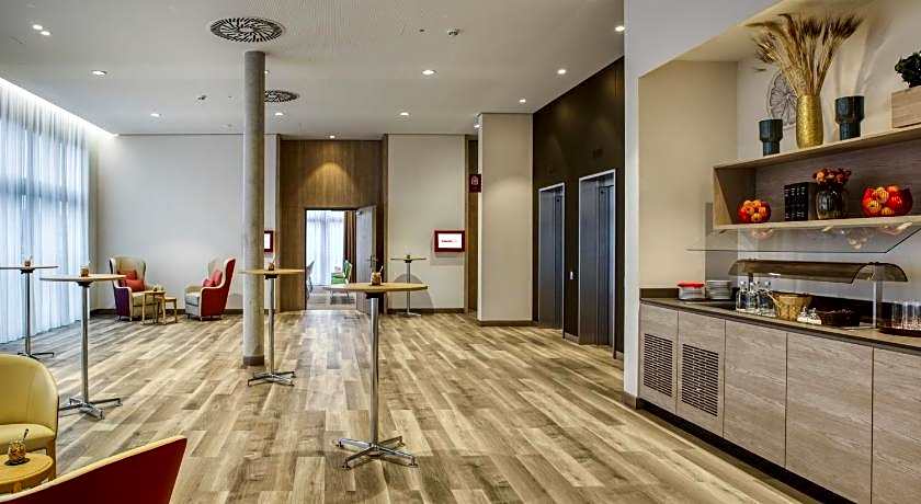 IntercityHotel Wiesbaden