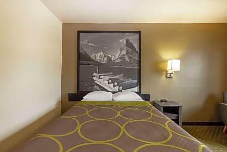 2 Queen Beds, Studio Suite, Non-Smoking