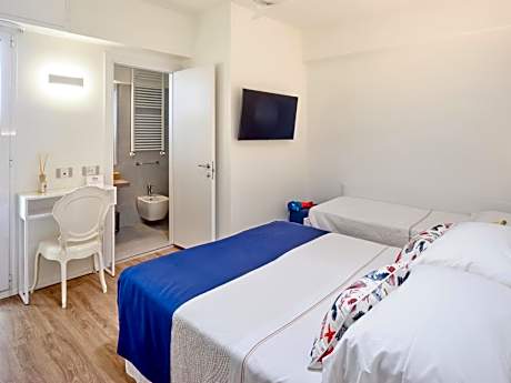 Comfort Quadruple Room