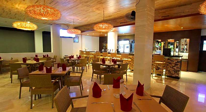 Grand La Walon Hotel