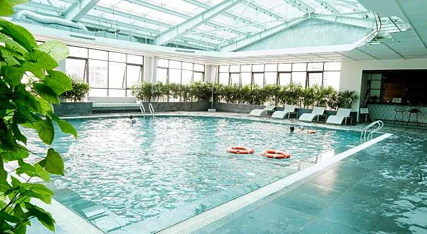 Hotel Soleil Ha Long, Trademark Collection by Wyndham