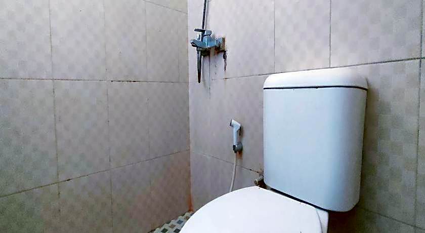 Capital O 90709 Djati Guest House