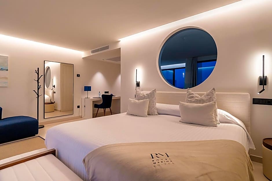 Royal Marina Suites Boutique Hotel