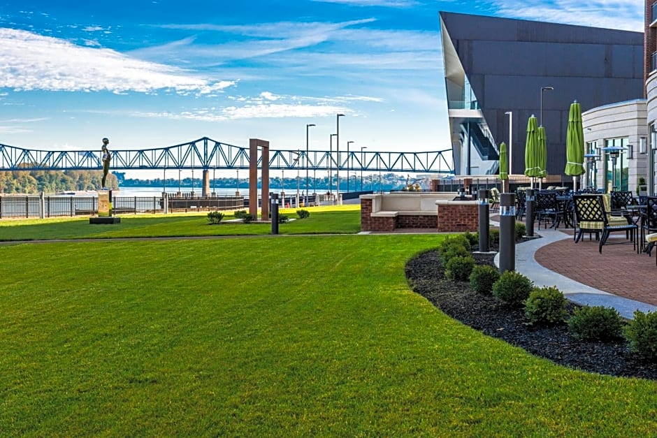 Holiday Inn Owensboro Riverfront, an IHG Hotel