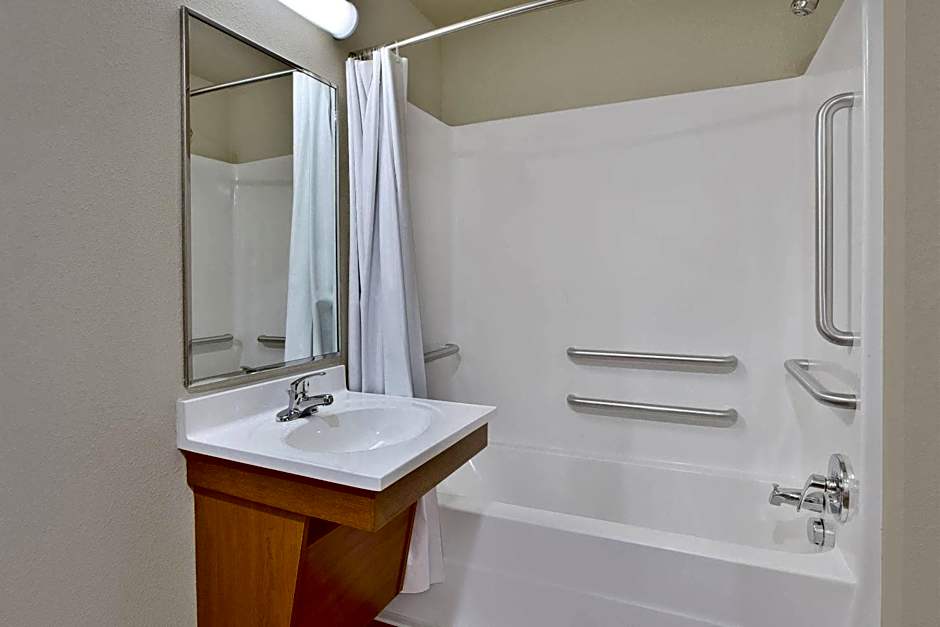 WoodSpring Suites Houston Willowbrook